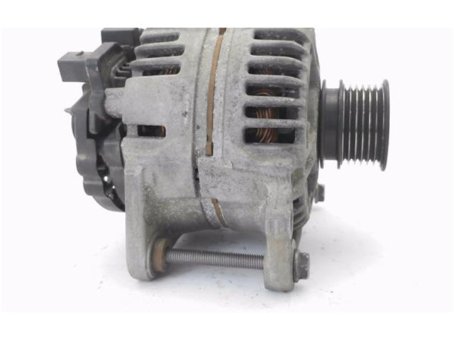 Генератор 037903025M   Volkswagen Polo      