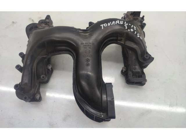 Přístrojová deska Volkswagen Touareg II 2013 059129711CF