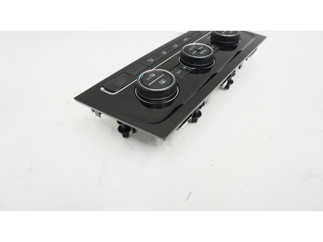 Блок управления климат-контролем    Volkswagen Golf VII