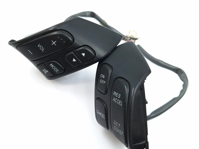 Руль Mazda 6 2002-2008 года