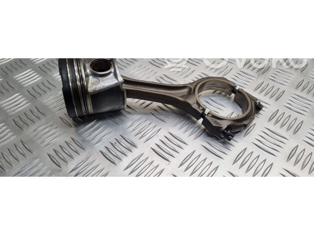  Поршень с шатуном    Audi A6 S6 C5 4B  