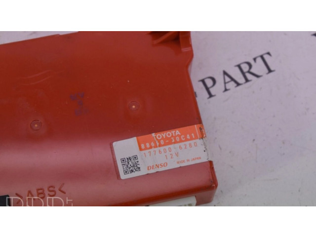 Блок управления климат-контролем 8865030C41 Lexus GS 300 350 430 450H