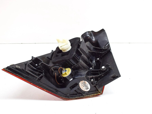 Задний фонарь правый 5NA945096C    Volkswagen Tiguan   2016-2024 года