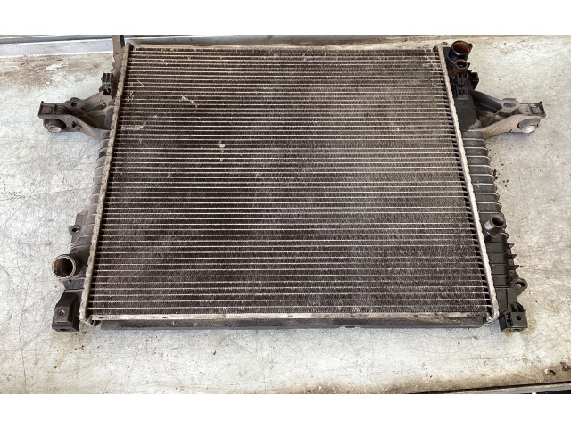 Рулевая рейка Радиатор охлаждающей жидкости 30636579, 30636430 Volvo XC90 2003 - 2006 года