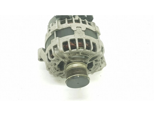 Генератор 30659131, 0125811005   Volvo V60 2.0     