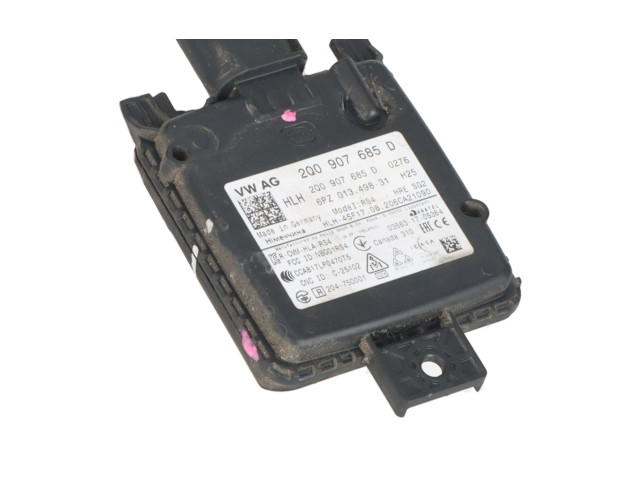 Датчик слепых зон 2Q0907685D   Skoda Octavia Mk4