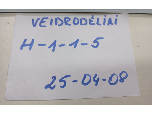 Zpětné zrcátko Mitsubishi Pajero 2003