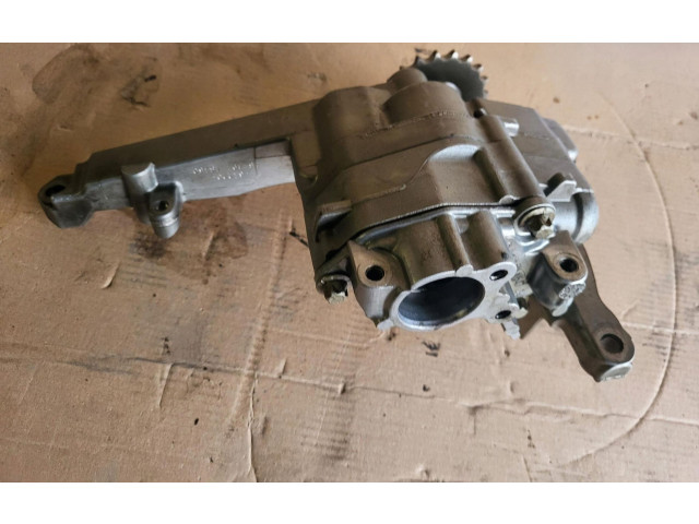 Čerpadlo oleje A6421810547   Mercedes-Benz C W204   