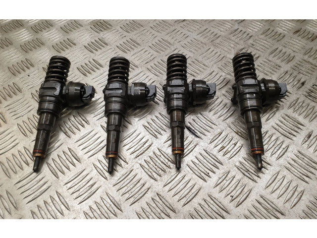 Vstřikovač 038130073BN   Volkswagen Caddy     