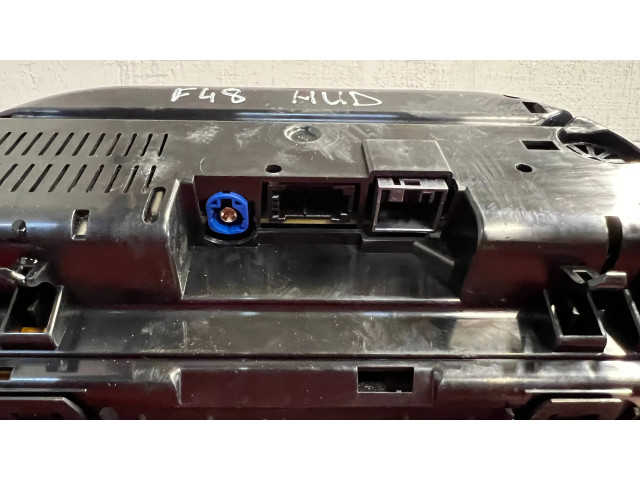 Přístrojová deska BMW X1 F48 F49 2016 9295446, HUD