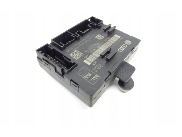 Блок управления дверью 8X0959793K Audi A1