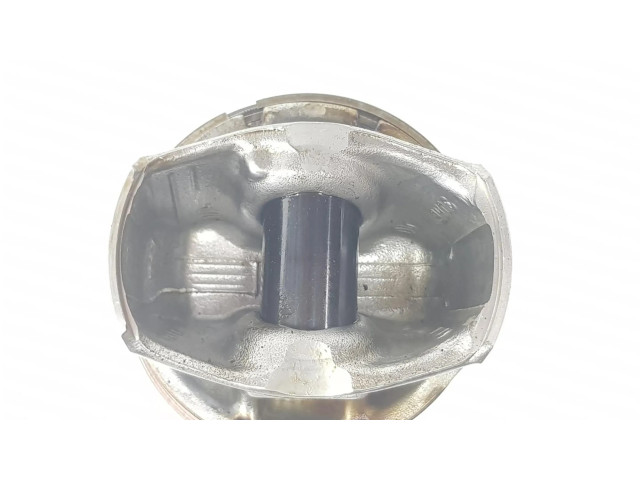 Píst 1627402880, 1151CB   Peugeot 208  pro benzínový motor 1.2  