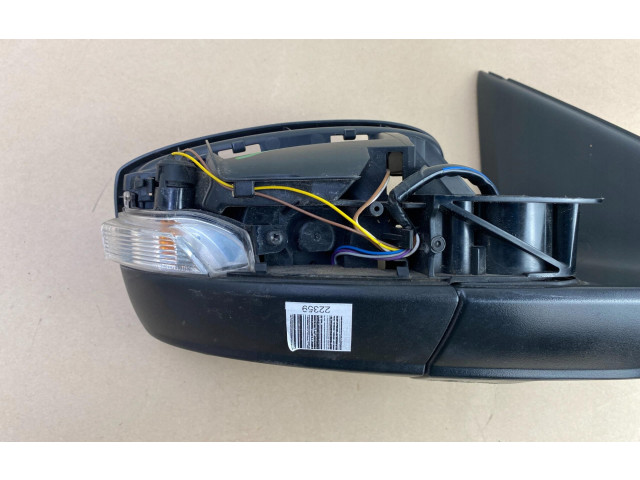 Зеркало электрическое Skoda Fabia Mk3 (NJ) 2015 - 2021 года