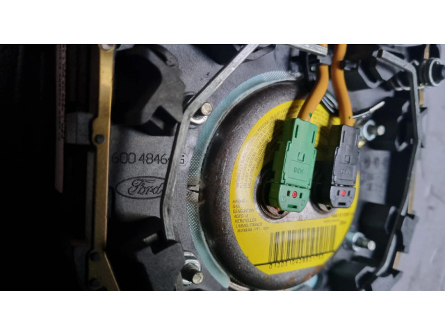 Подушка безопасности водителя    Ford Fiesta