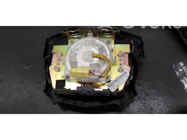 Подушка безопасности водителя Mazda 323