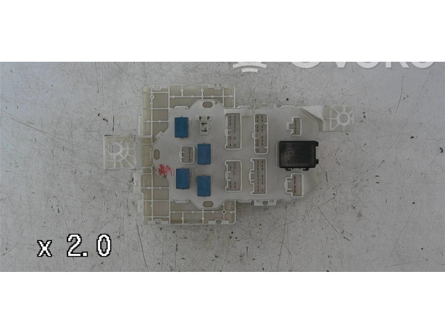 Блок предохранителей 36770-85LC1   Suzuki Splash    