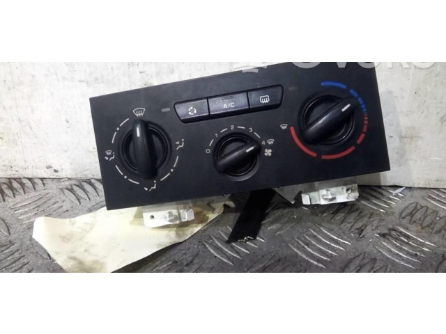 Блок управления климат-контролем 9804091180   Peugeot Partner