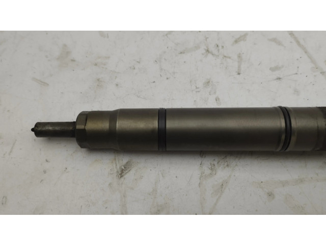 Vstřikovač 338002A900, 0445110 Hyundai i30 pro naftový motor 1.6