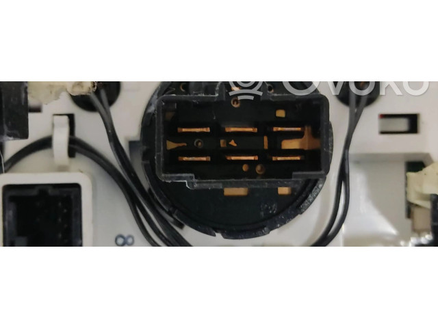 Блок управления климат-контролем 8D07, 8D07   Chevrolet Astra