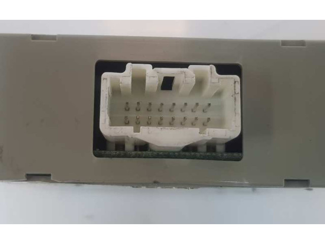 Другие блоки управления / модули 8631A420, G170100230 Citroen C-Crosser