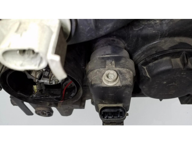 Передняя фара