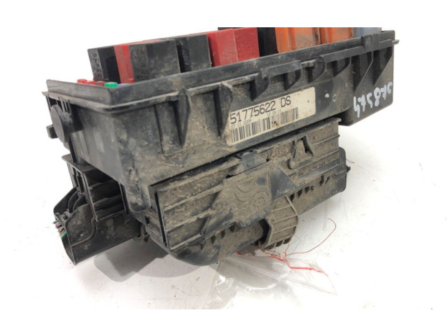 Блок предохранителей 51775622 Fiat Grande Punto