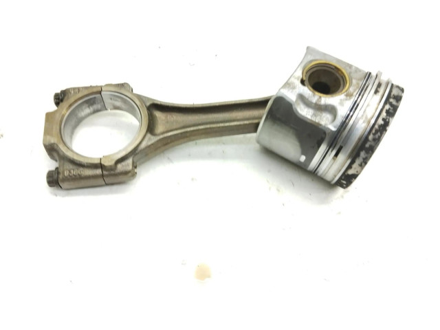 Поршень 038107065GC Skoda Octavia Mk2 (1Z)