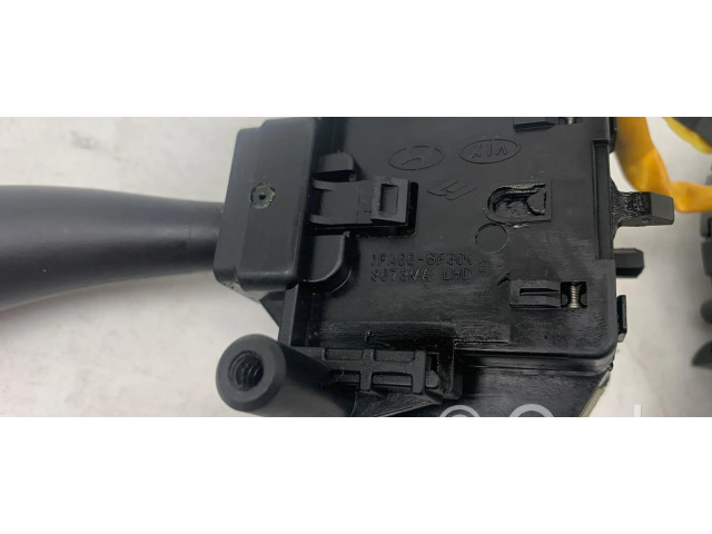 Мултифункционный включатель управления / ручка