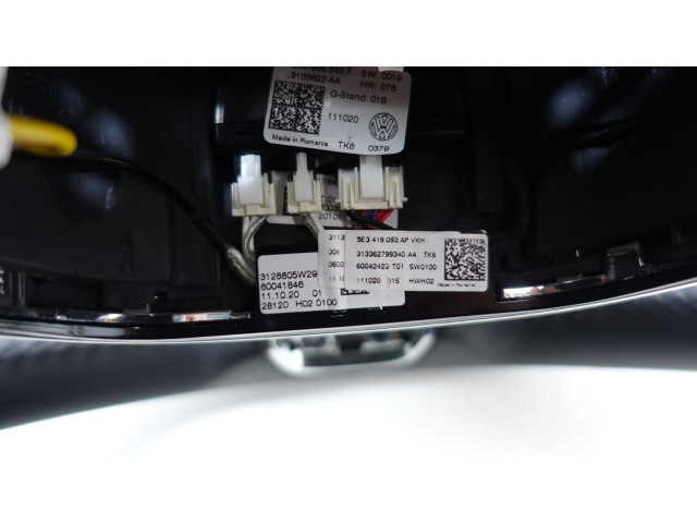 Руль Skoda Octavia Mk4 2019 - года KIEROWNICA MULTIFUNKCYJNA SKODA OCTAVIA IV 4 5E3 5E3419093AP