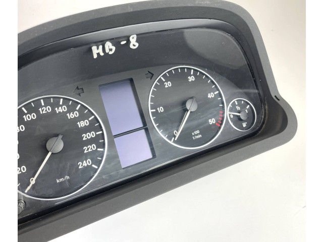 Панель приборов 1031098101   Mercedes-Benz A W169       