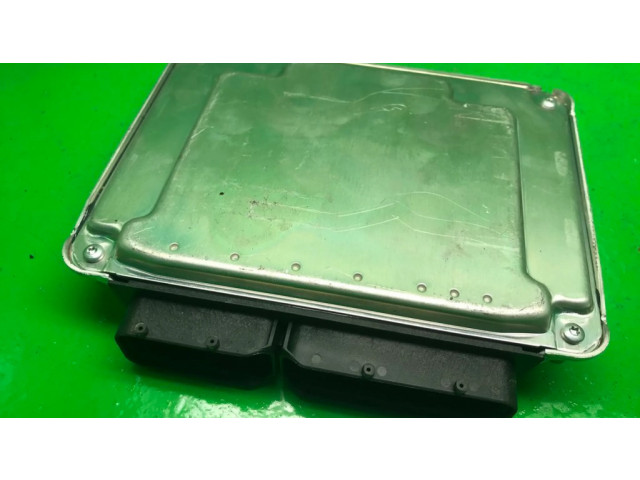 Řídící jednotka 038906019LJ, 0281011222 Audi A4 S4 B5 8D 1996