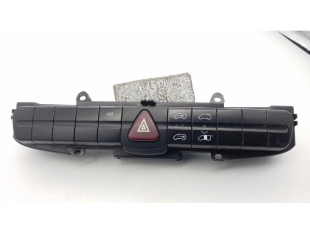 Включатель аварийных фонарей