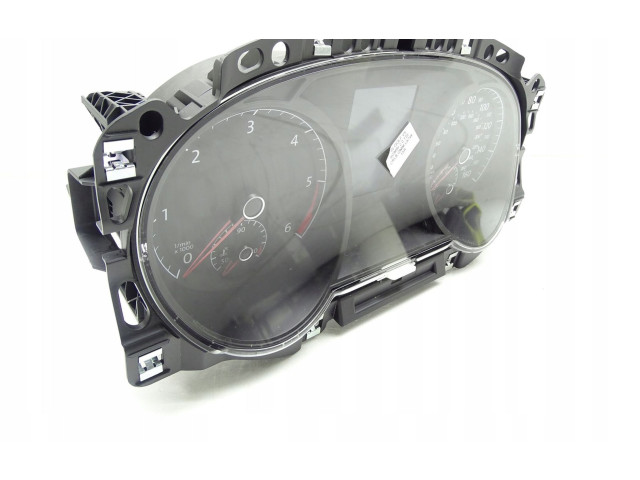 Панель приборов 5G1920941A Volkswagen Golf VII