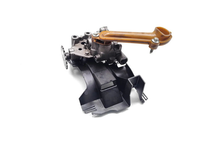 Масляный насос  M9R780 8200345633, 8200368176  Renault Scenic II -  Grand scenic II 