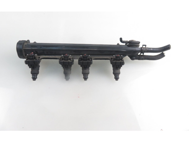 Топливная рампа 037906031AA, 06A133317A Audi A3 S3 8L для двигателя AKL