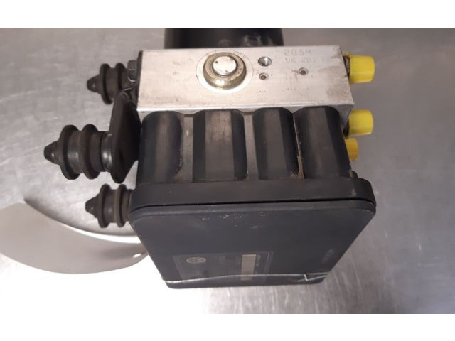 Блок АБС 333304001000 Skoda Octavia Mk2 (1Z) 2004 - 2013 года