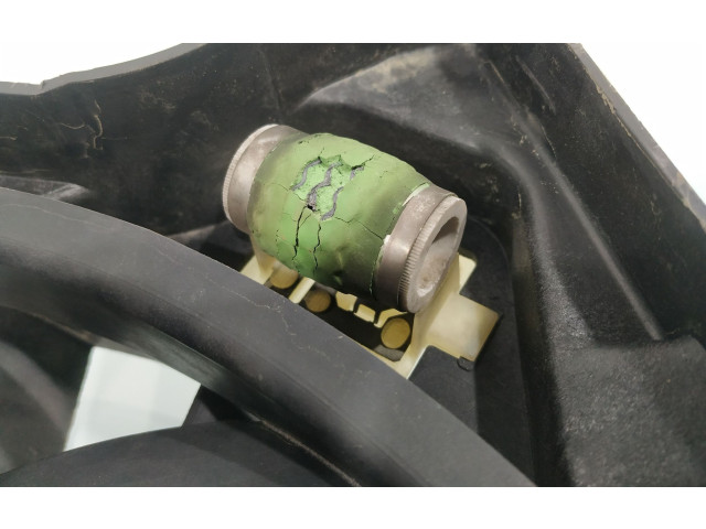 Вентилятор радиатора 51785225 Fiat Linea