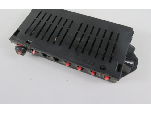 Блок предохранителей 9162323, 9162323 Volvo V70