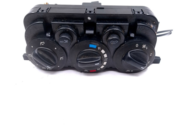Блок управления климат-контролем 1688302285, Q011702 Mercedes-Benz A W168