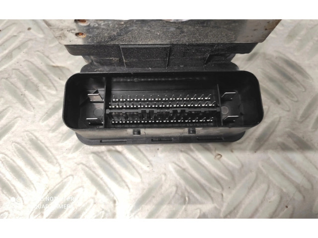 Блок управления АБС P31423348 Volvo V60