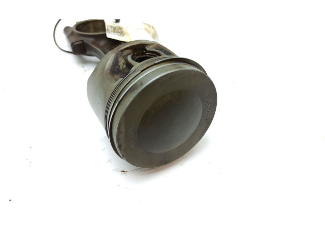 Поршень с шатуном EAC1868, EBC1289 Jaguar XJS