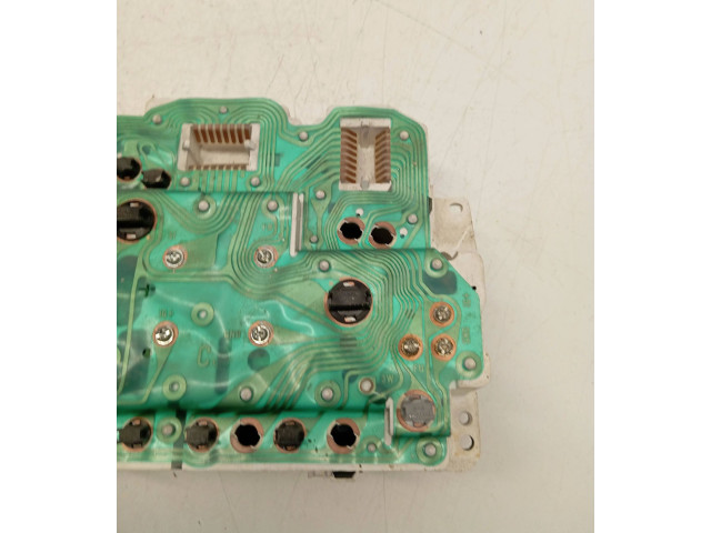 Панель приборов MR381828, 1573904522   Mitsubishi Galant       