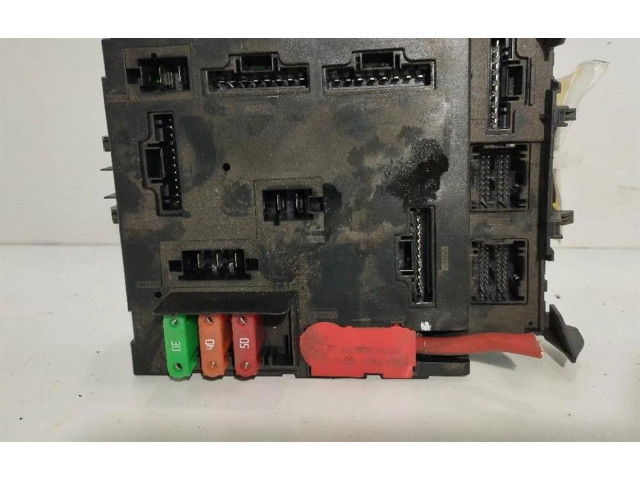   Pojistková skříňka    Smart ForTwo II 2007