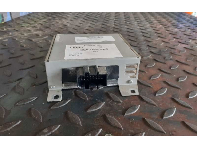 Блок управления 8E5035223 Audi A4 Allroad