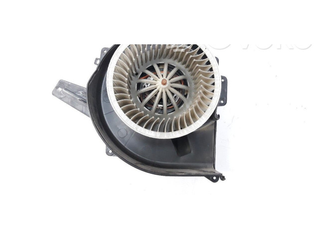 Вентилятор печки 6R1819015 Audi A1