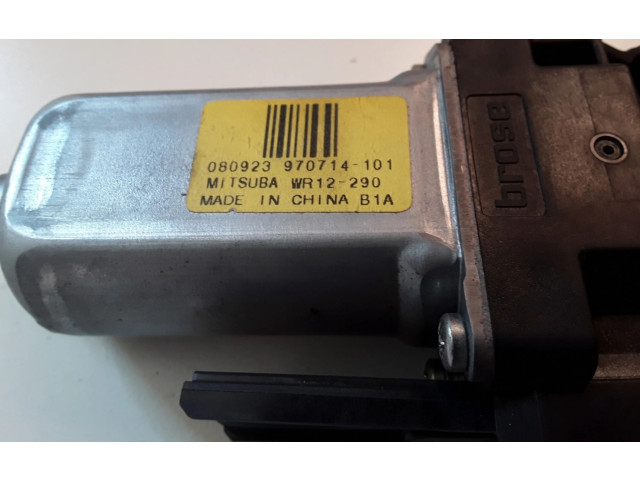 Pojistková skříňka Передний двигатель механизма для подъема окон WR12290 Volvo XC70 2012