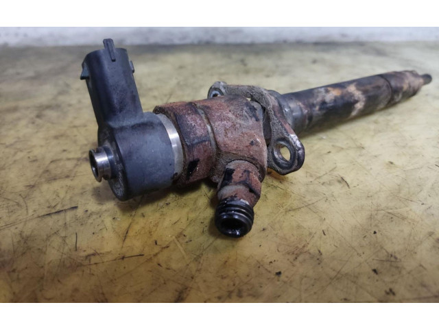 Форсунка 8658352    Volvo XC90   