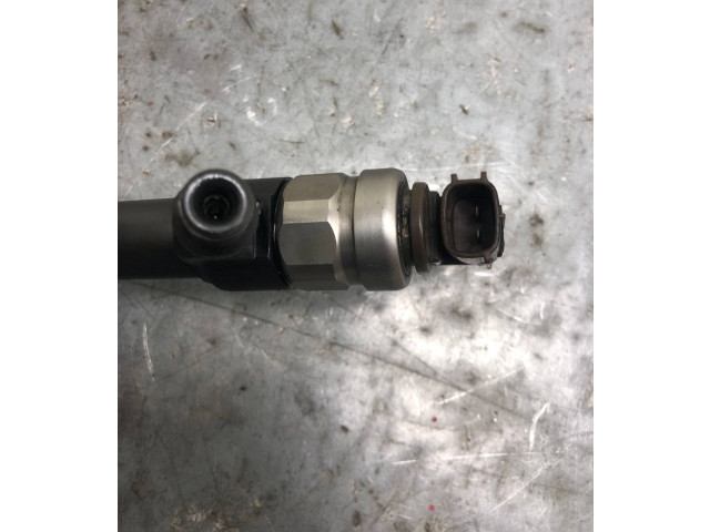 Vstřikovač 1465A054 Mitsubishi Pajero