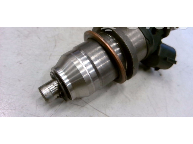 Форсунка E7T05071, MR560552 Mitsubishi Carisma