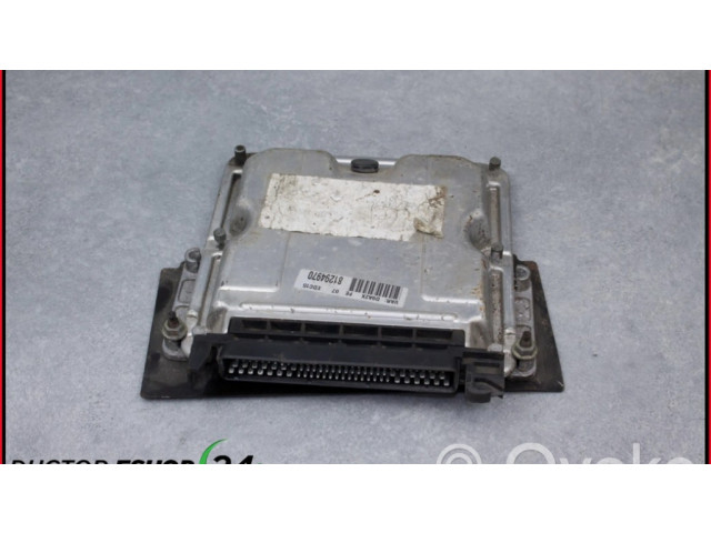 Řídící jednotka 0281010361   Peugeot 406 2001